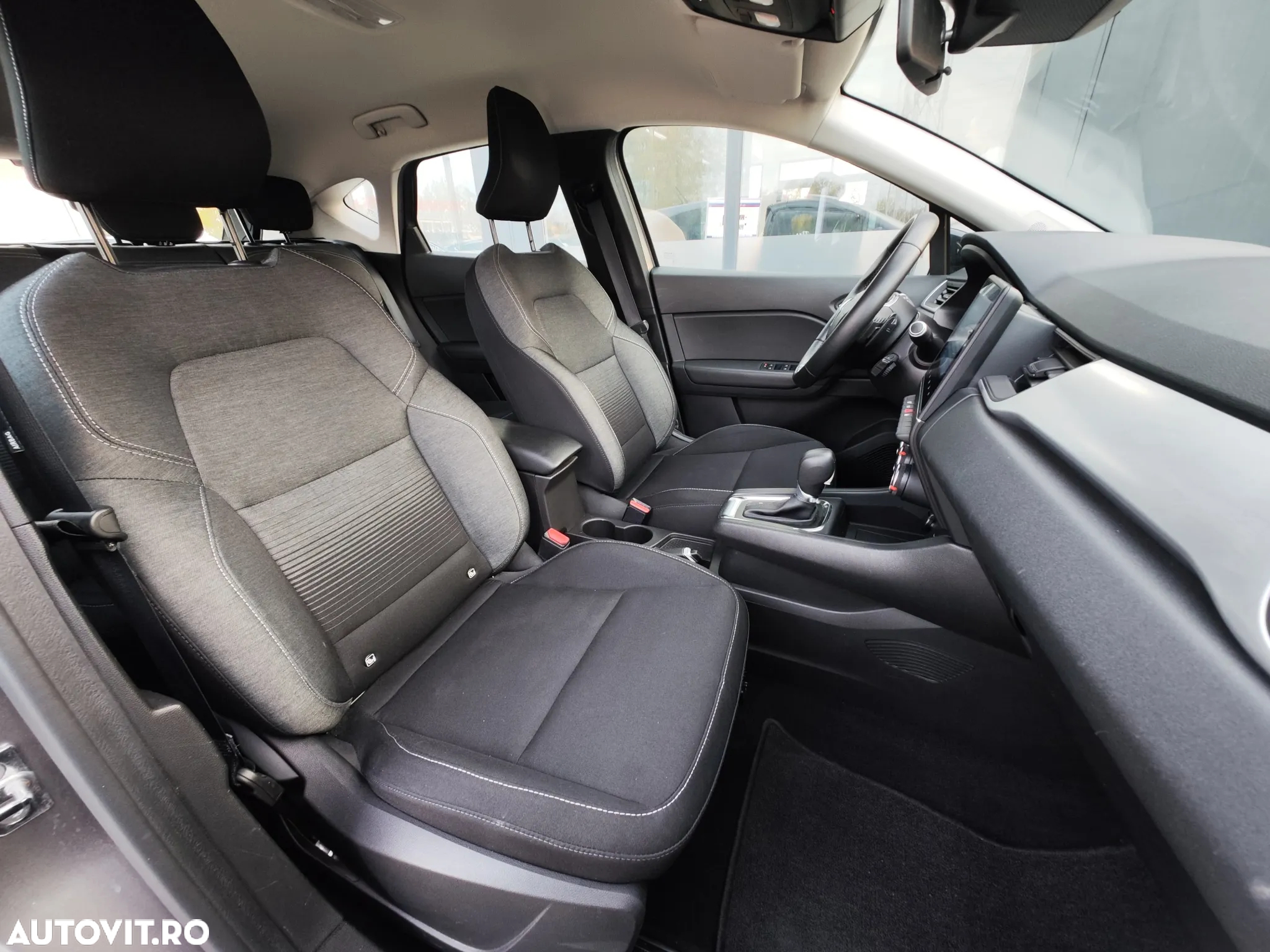 Renault Captur BLUE dCi 115 EDC BUSINESS EDITION - 15