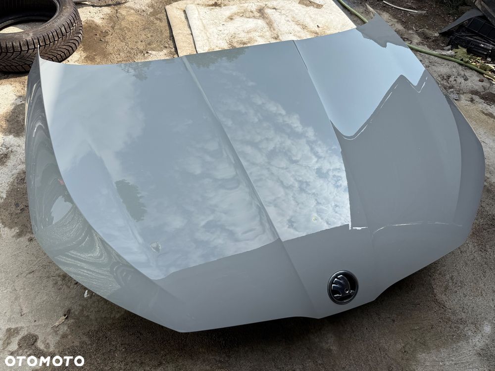 POKRYWA SILNIKA MASKA PRZÓD SKODA OCTAVIA IV 5E3 SZARA PASTELOWA - 25