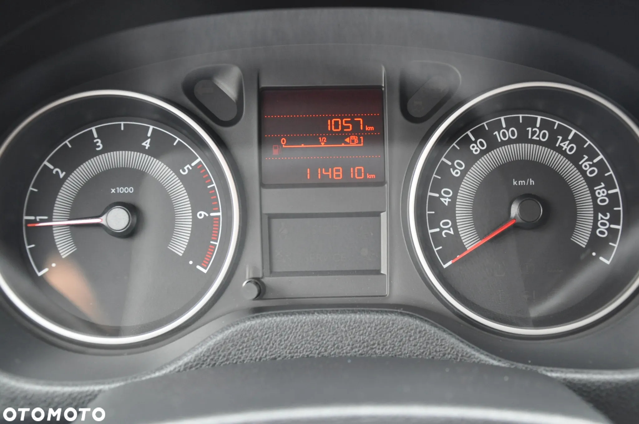 Peugeot 301 1.2 Pure Tech Access - 17