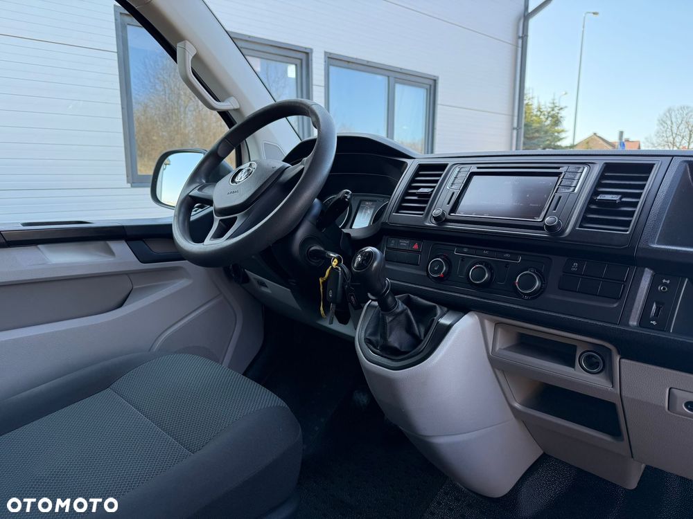 Volkswagen T6 - 14