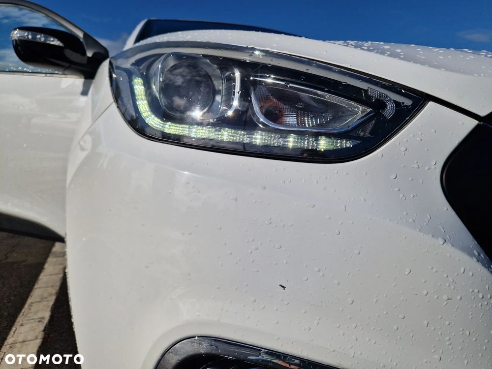 Hyundai ix35 1.7 CRDi Premium 2WD - 18