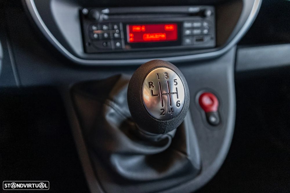 Renault Kangoo Maxi 1.5 dCi 3L IVA dedutível - 14