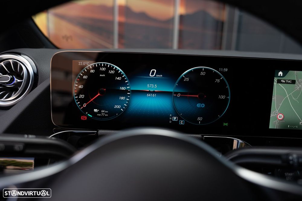 Mercedes-Benz EQA 250+ - 17