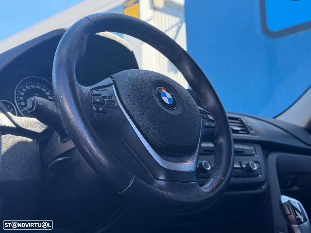 BMW 318 d Aut. Advantage - 10