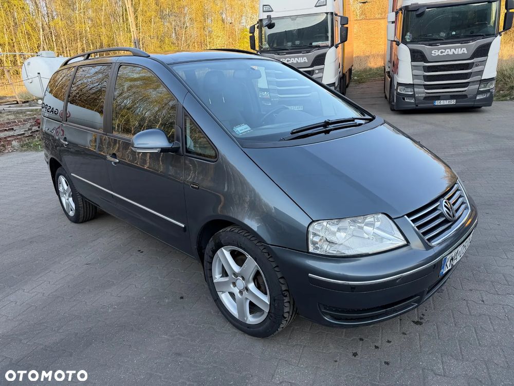 Volkswagen Sharan 1.9 TDI Comfortline Family - 2