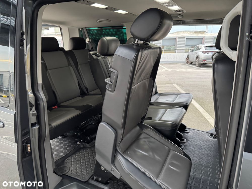 Volkswagen Caravelle 2.0 TDI L1 Highline 4Motion DSG - 29
