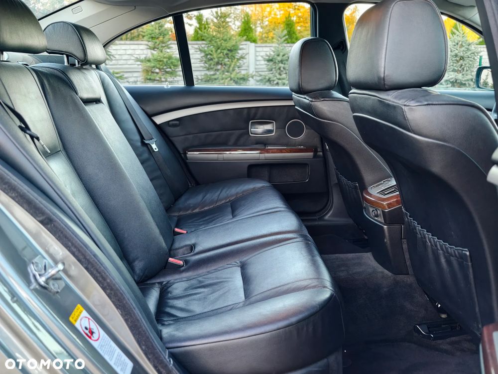 BMW Seria 7 730d - 19