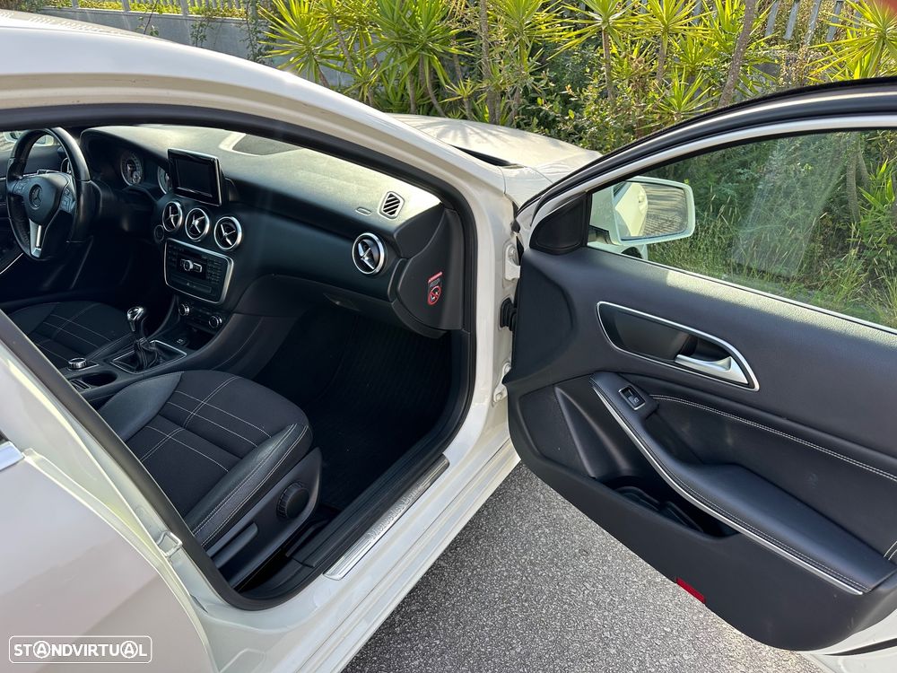 Mercedes-Benz A 180 CDI (BlueEFFICIENCY) Urban - 10