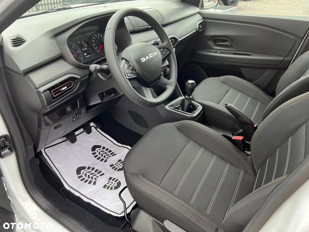 Dacia Sandero Stepway TCe 90 Essential - 7