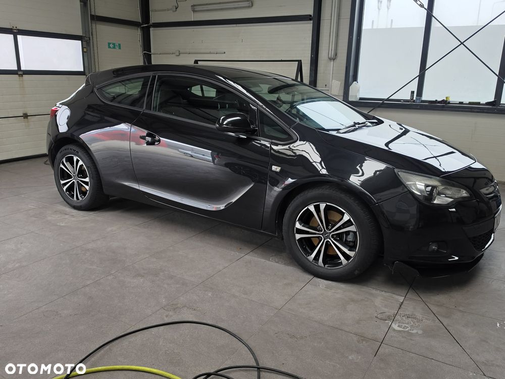 Opel Astra 1.4 Turbo - 4