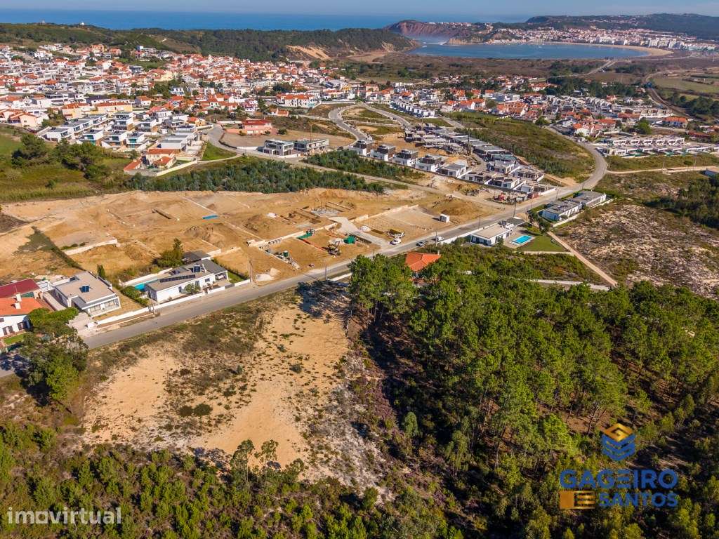 Terreno para construção, na Praia de Salir do Porto - Grande imagem: 3/19