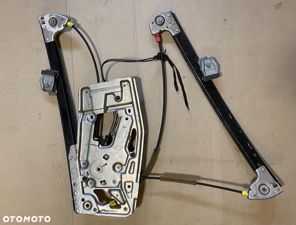 Podnośnik szyby BMW 5 E39 lewy przód OE - 2