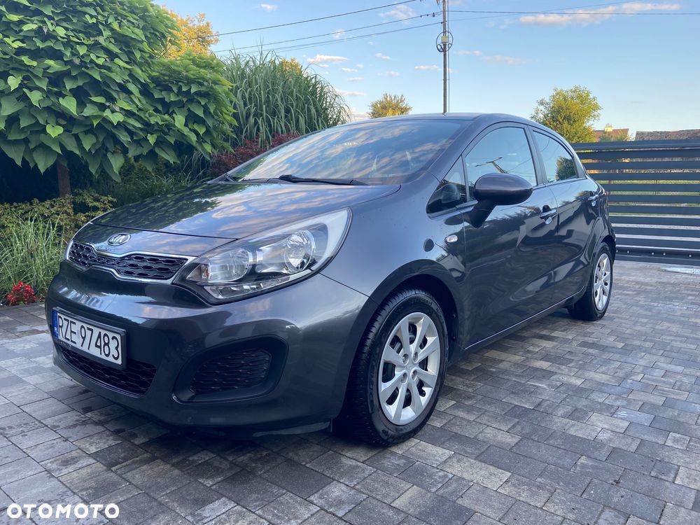 Kia Rio 1.2 M - 1