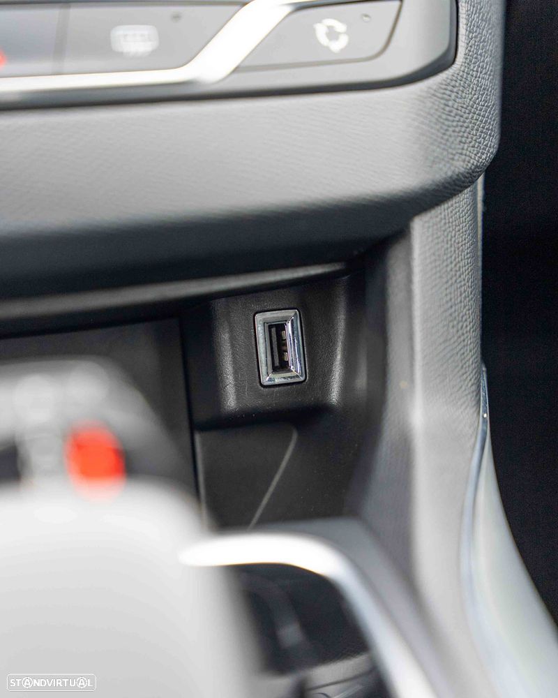 Peugeot 308 PureTech 130 GPF EAT8 Stop & Start Active Pack - 24