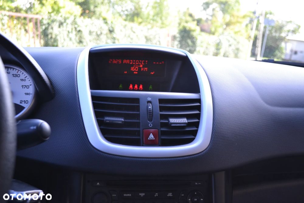 Peugeot 207 110 HDi FAP (Blue Lion) Premium - 25
