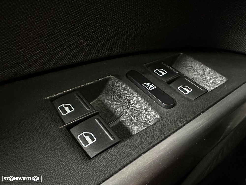 SEAT Leon 1.4 TSI Style - 25
