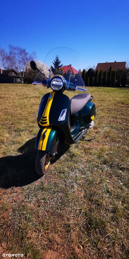 Vespa GTS - 9