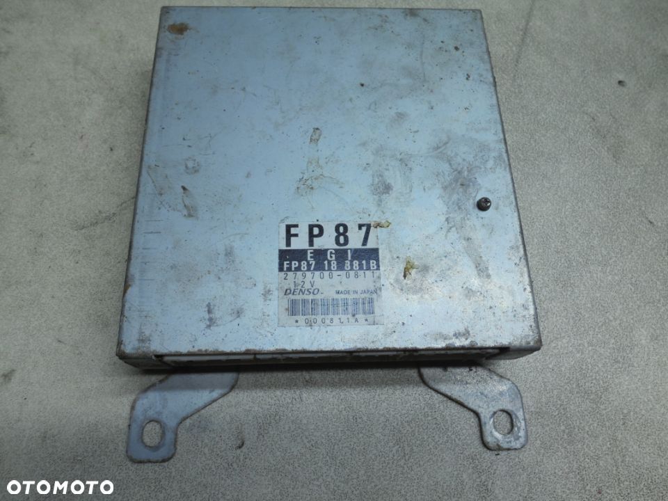 KOMPUTER SILNIKA MAZDA PREMACY 1.8 279700-0811 - 1