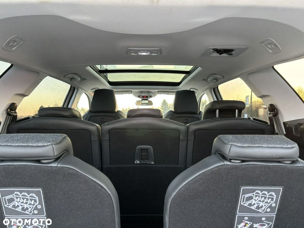 Peugeot 5008 - 18