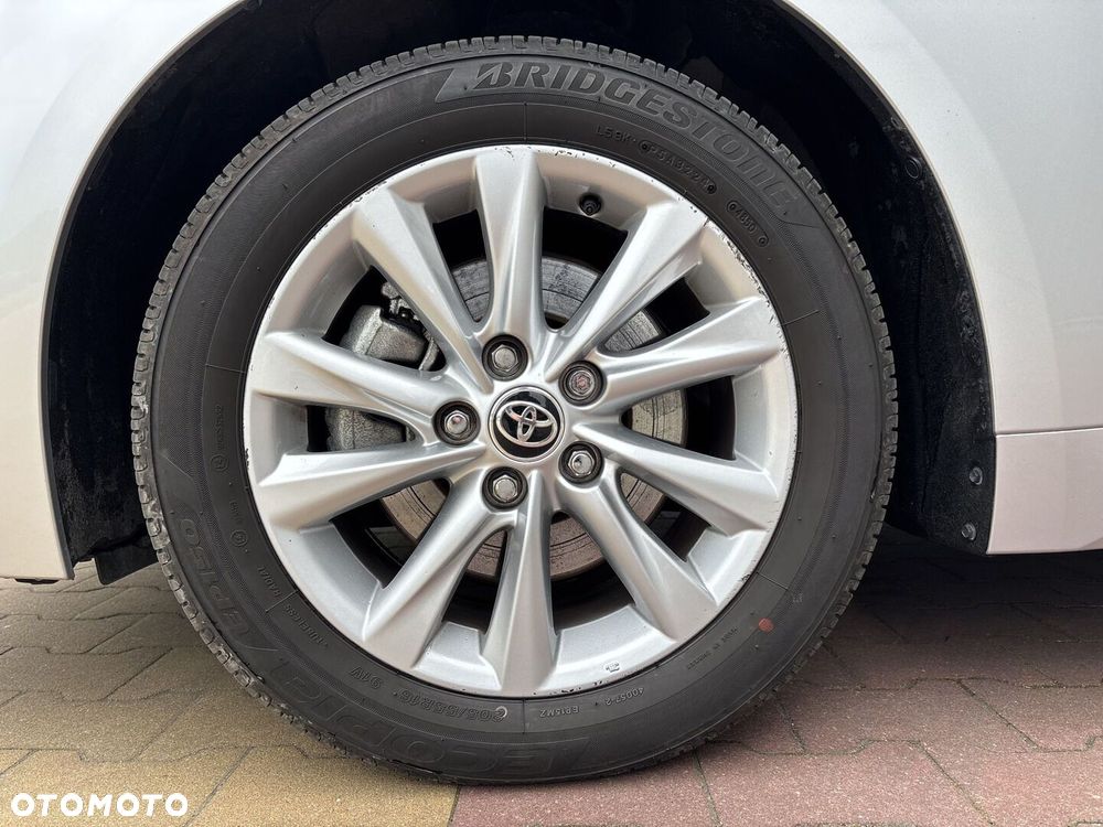 Toyota Corolla 2.0 Hybrid Comfort - 23