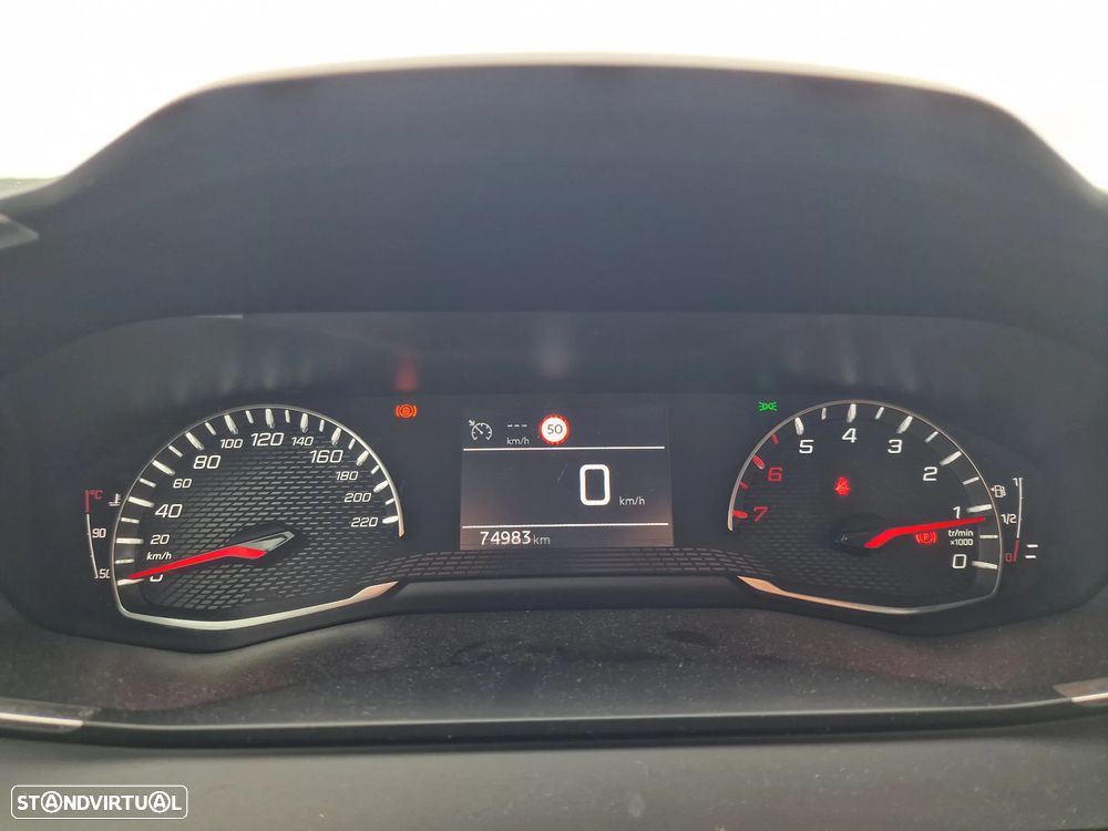 Peugeot 2008 1.2 PureTech Active - 13