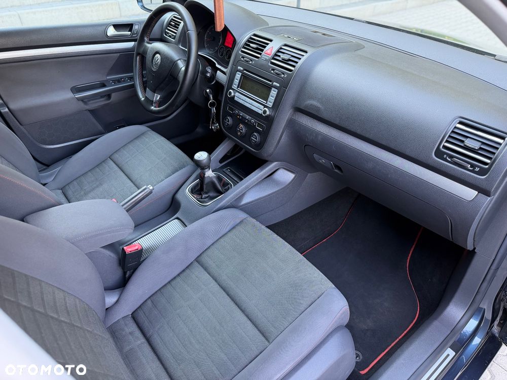 Volkswagen Golf 1.6 FSI Goal - 6