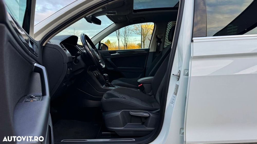 Volkswagen Tiguan 2.0 TDI SCR DSG R-Line - 19