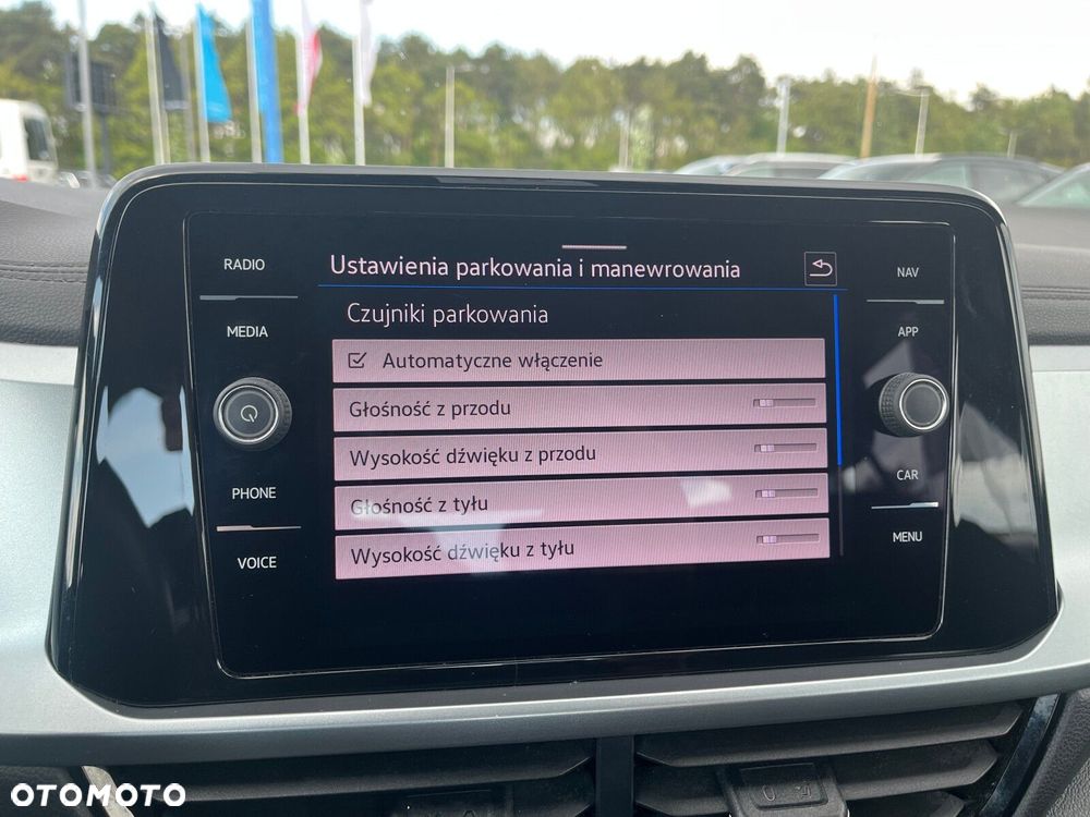 Volkswagen T-Roc - 28