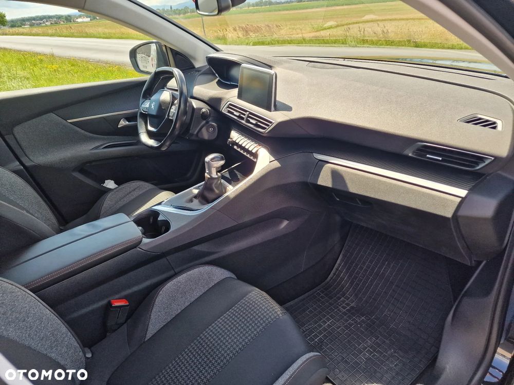 Peugeot 5008 1.5 BlueHDI Active S&S - 27