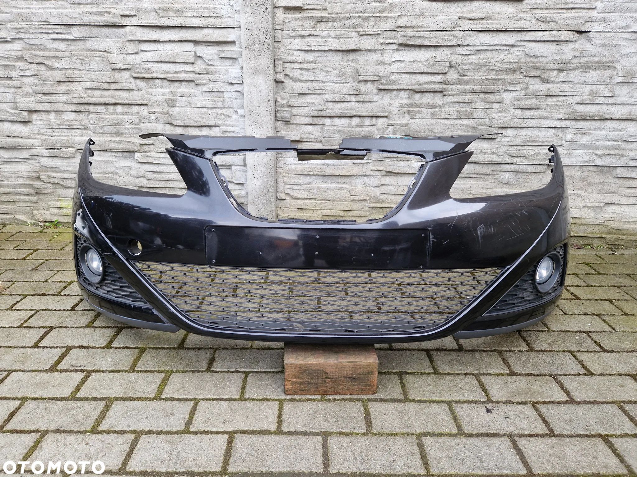 Zderzak Seat Ibiza 6j IV 2008 - - 1