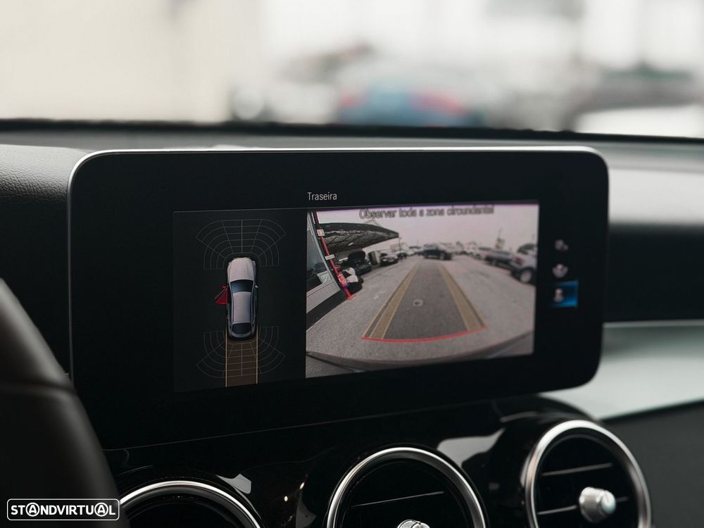 Mercedes-Benz GLC 300 - 21