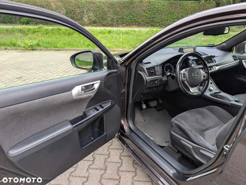 Lexus CT 200h Comfort - 22