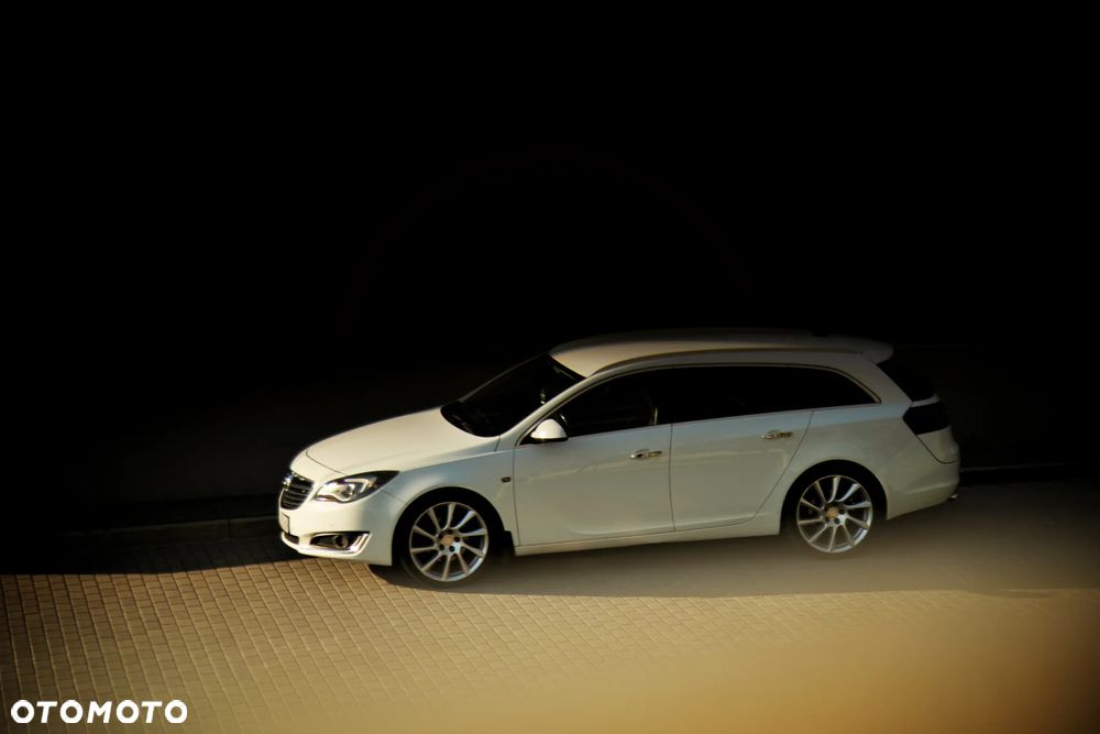 Opel Insignia 2.0 CDTI Cosmo ecoFLEX S&S - 2