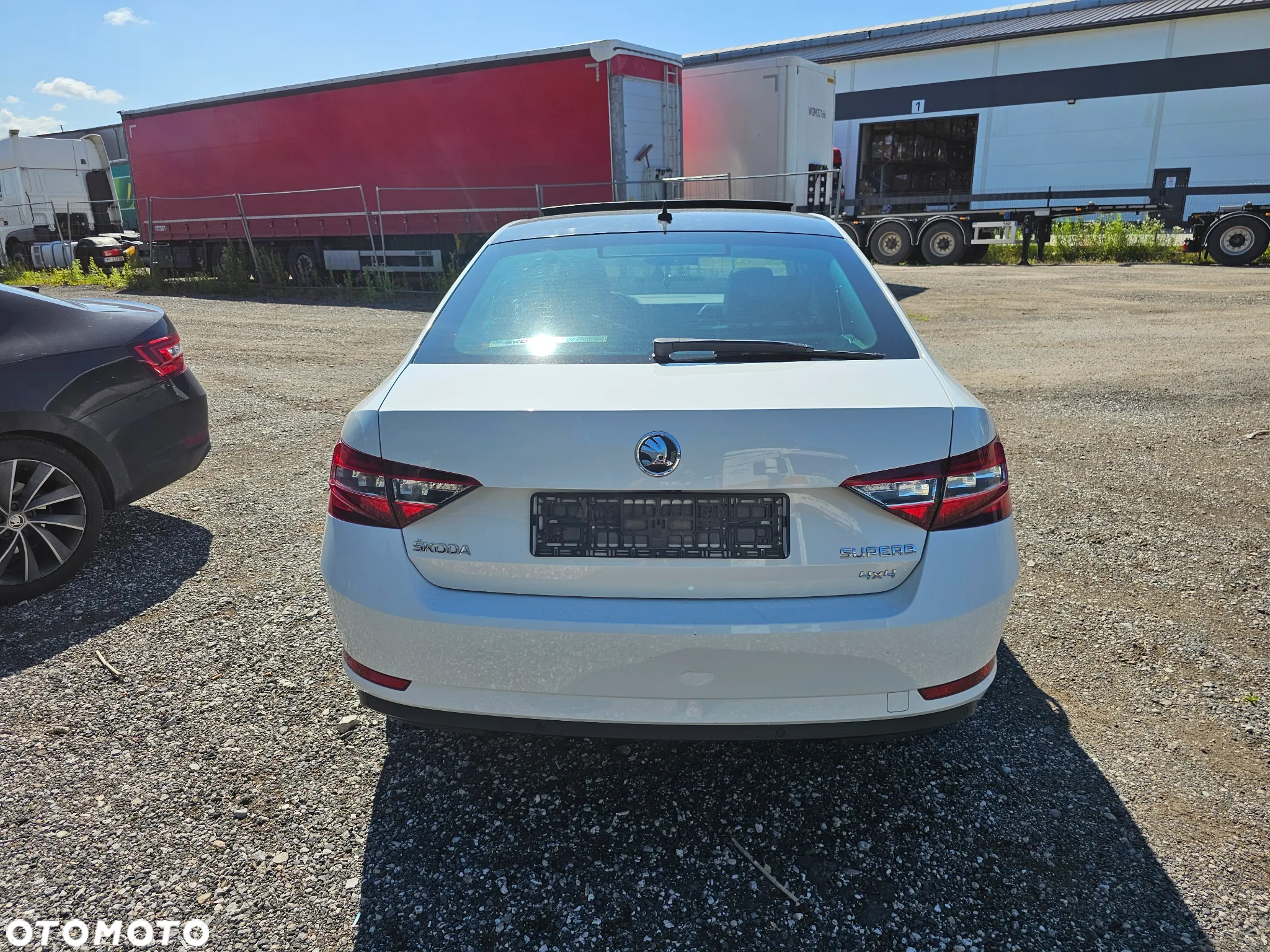 Skoda Superb 2.0 TDI L&K DSG - 6
