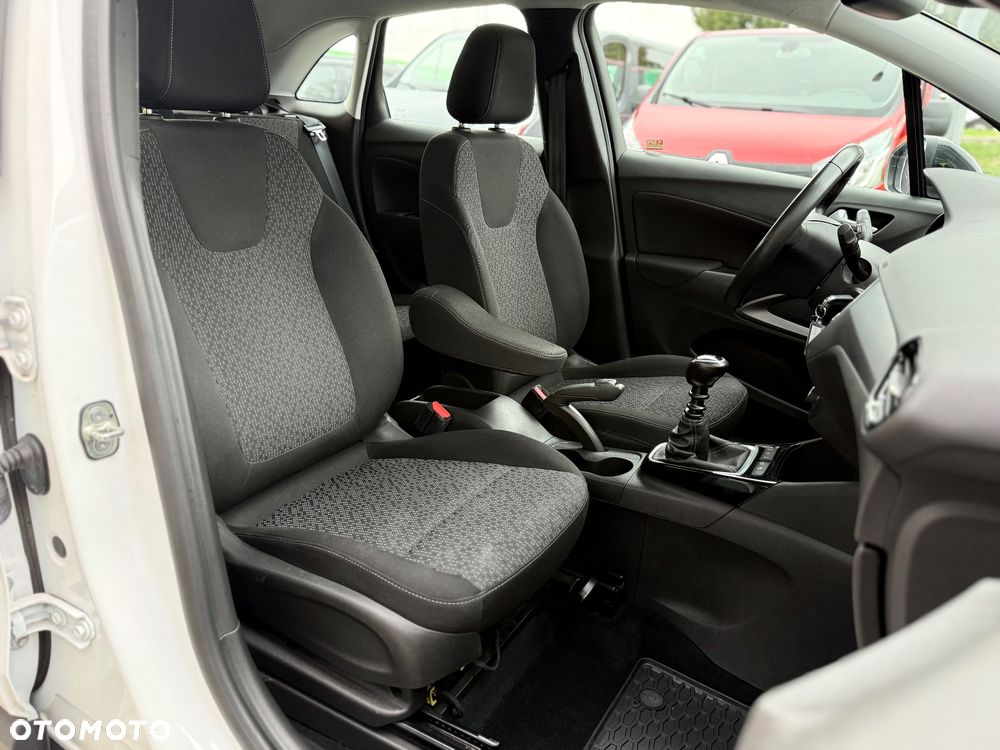 Opel Crossland X - 28