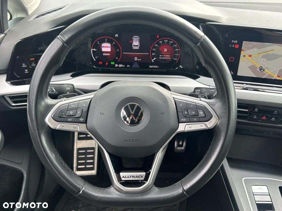 Volkswagen Golf - 12