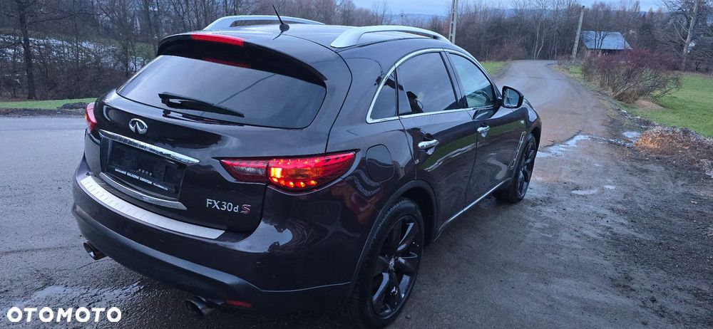 Infiniti FX FX30d AWD S Premium - 16