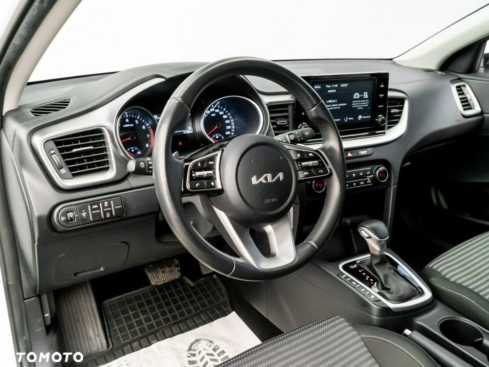 Kia Ceed 1.5 T-GDI M DCT - 21