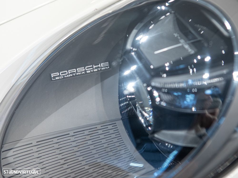Porsche 911 (992) Turbo S PDK - 9