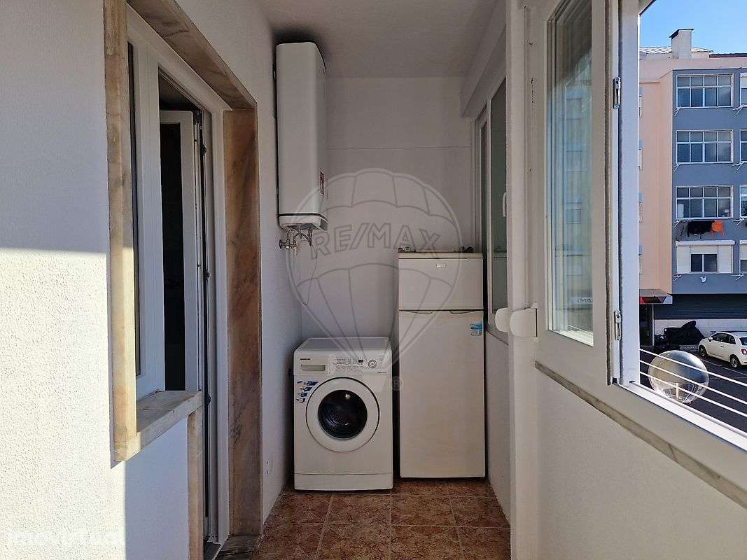 Apartamento T2 para arrendamento - Grande imagem: 3/16