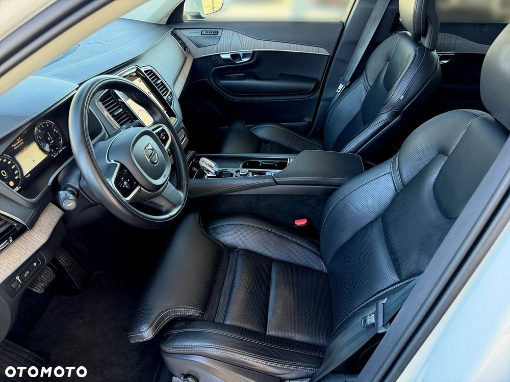 Volvo XC 90 - 14