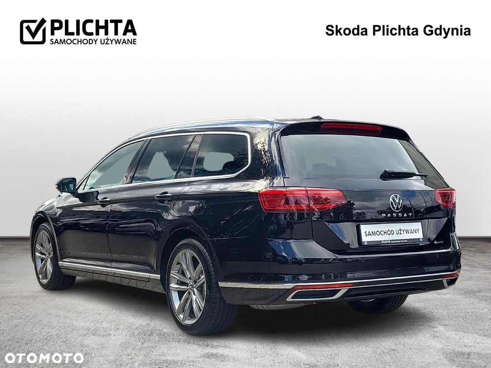 Volkswagen Passat - 3
