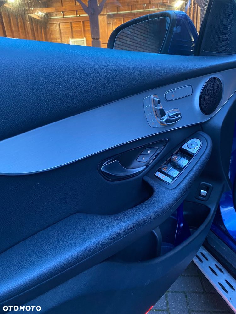 Mercedes-Benz GLC - 7