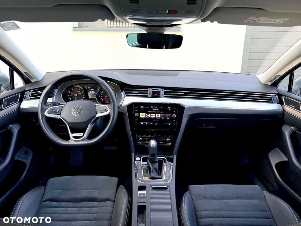 Volkswagen Passat 2.0 TSI 4Mot Elegance DSG - 24