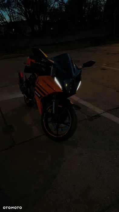 KTM RC 125 - 1