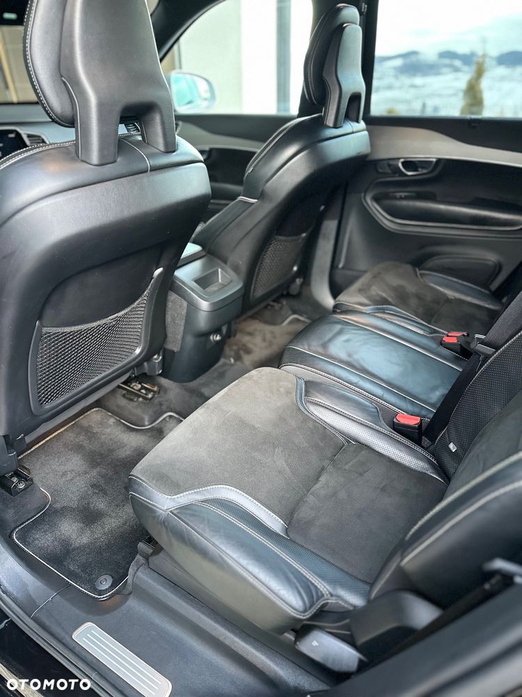 Volvo XC 90 D5 AWD Geartronic RDesign - 24