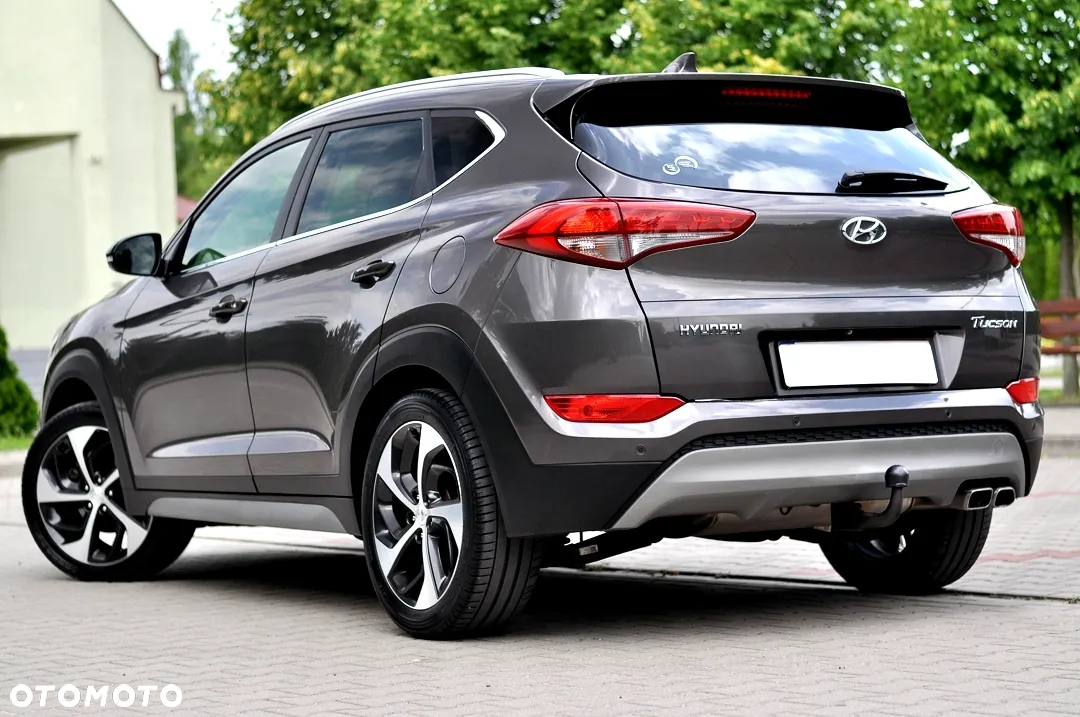 Hyundai Tucson 2.0 CRDI BlueDrive Style 2WD - 10
