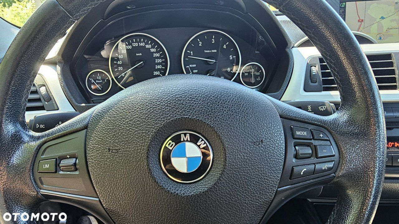 BMW Seria 3 - 13