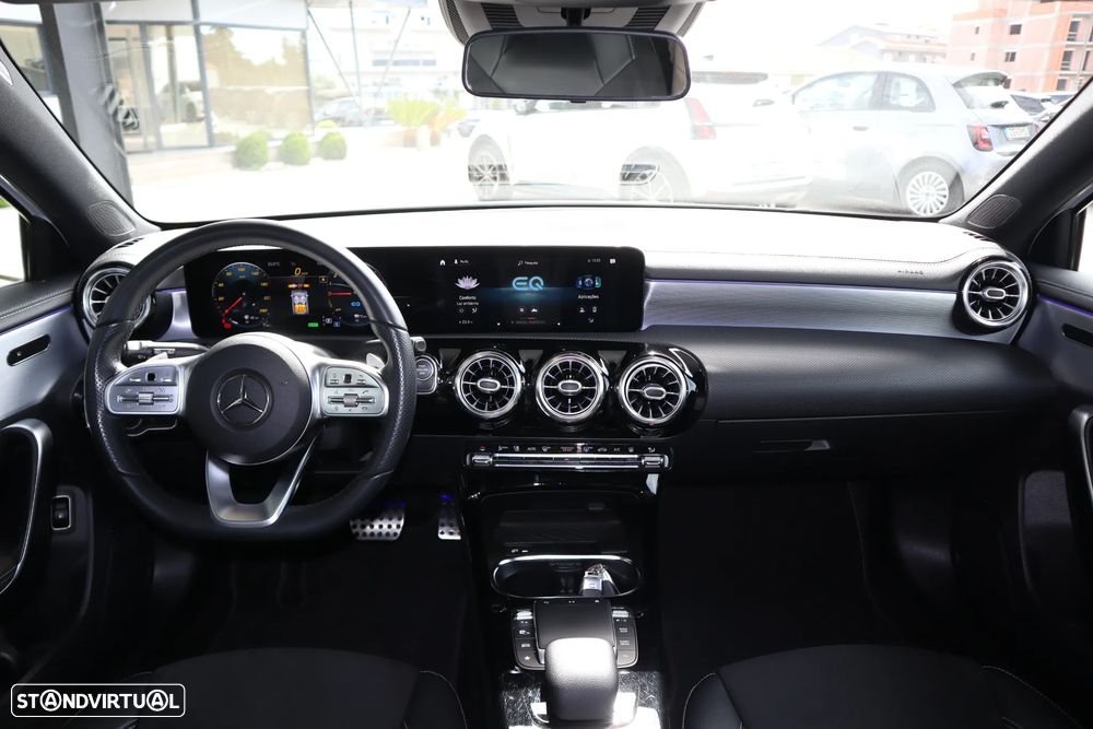 Mercedes-Benz A 250 e 8G-DCT AMG Line - 10