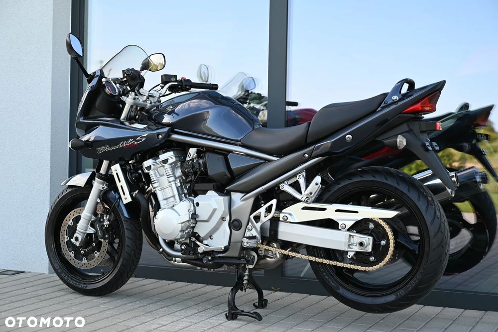 Suzuki Bandit - 40